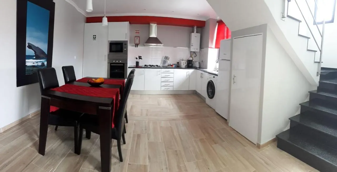 Villa Lucilia'S House à Calheta  Hébergement de vacances